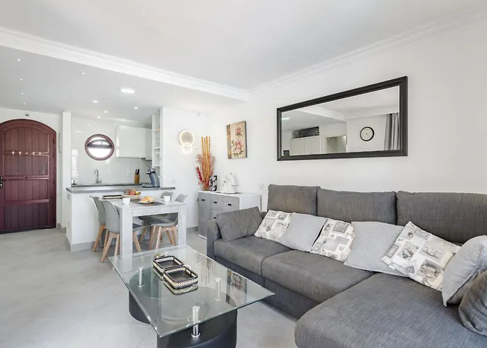 Tagoro Solarium & Pool View By Interhome