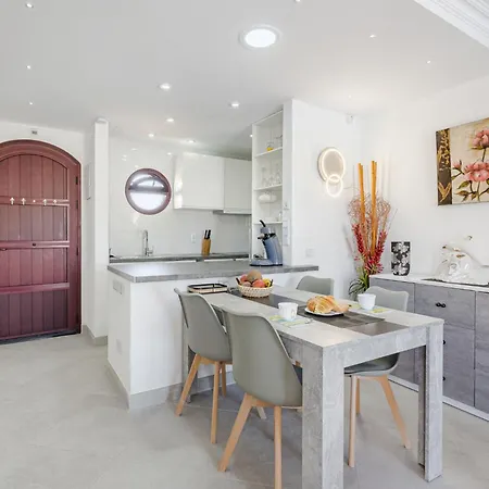 아파트 Tagoro Solarium & Pool View By Interhome 코스타델실렌시오